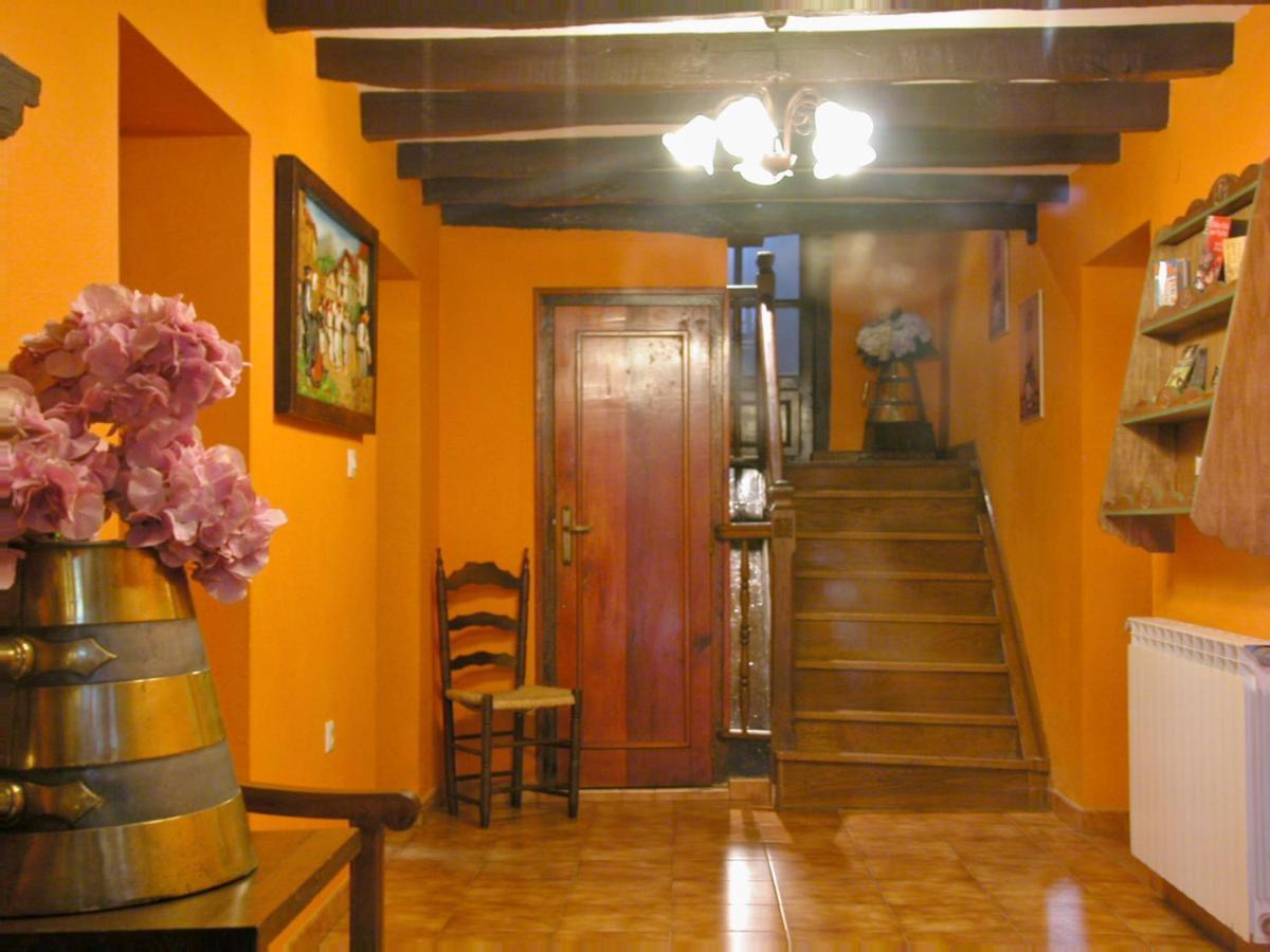Casa Navarlaz S N Valcarlos Ngoại thất bức ảnh